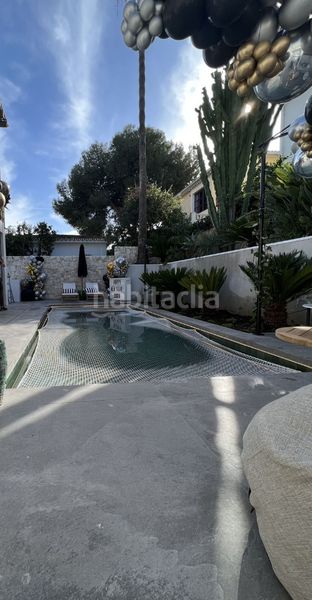 Foto ba76ed35-054b-47bd-808b-317f6e407709. Alquiler chalet en avenida josé banús 32 diseño vanguardista y ecológico con spa privado en Puerto Banús en Marbella
