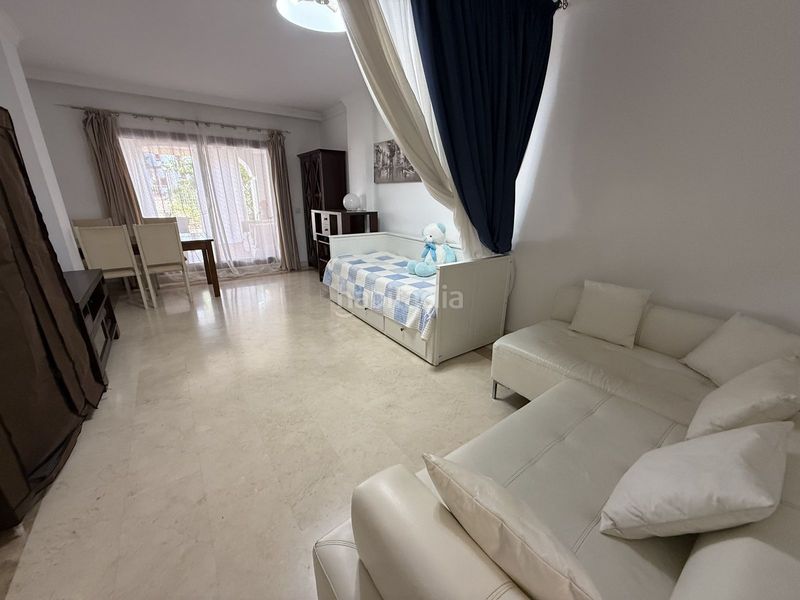 Foto a8b0cd06-91db-4f2f-902c-eb5b256be476. Etagenwohnung in avenida marqués del duero 82 in San Pedro de Alcántara Pueblo Marbella