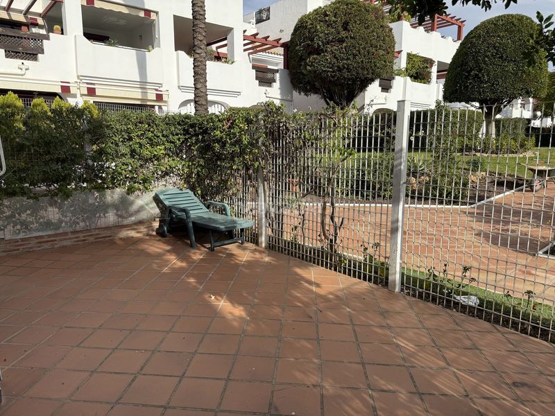 Foto aed9cfeb-9a2f-4689-9f10-a27c6b801cdc. Etagenwohnung in avenida marqués del duero 82 in San Pedro de Alcántara Pueblo Marbella