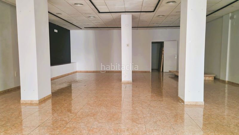 Foto 23f5fb45-48a7-4e5d-8496-e68a6eb838ac. Alquiler local comercial en avenida mercado 12 local comercial de gran visibilidad en el centro en Marbella