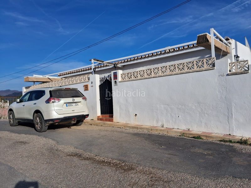 Foto 7316e1a4-2758-4b01-a125-d3cf1080db23. Chalet ?? casa con gran parcela y piscina de 20 metros : inversión con alto potencial en Marbella