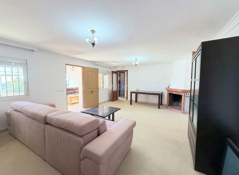 Foto 220d3c8f-dc57-43a5-9543-caa78f65f460. Casa amb piscina a Centro Estepona