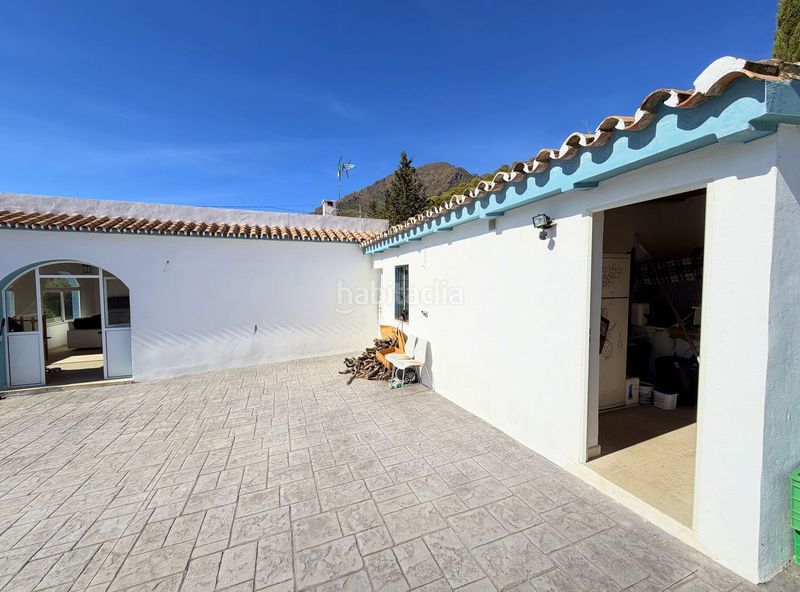 Foto 78f5bd32-4c86-4f95-b89f-bc9e7c087b48. Casa amb piscina a Centro Estepona
