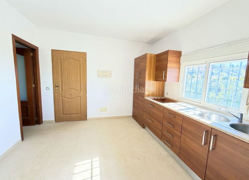 Foto 93dda0c3-f48e-402d-9212-6431235e24c4. Casa amb piscina a Centro Estepona