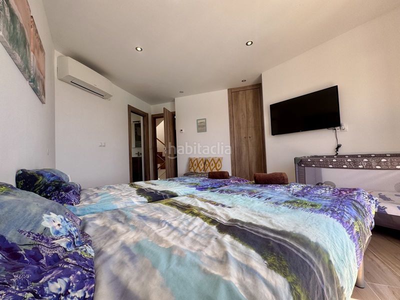 Foto 0d6bd7ef-ddc8-4f15-bdb7-266112be1c5f. Chalet mit parking pool in Parque Central Estepona