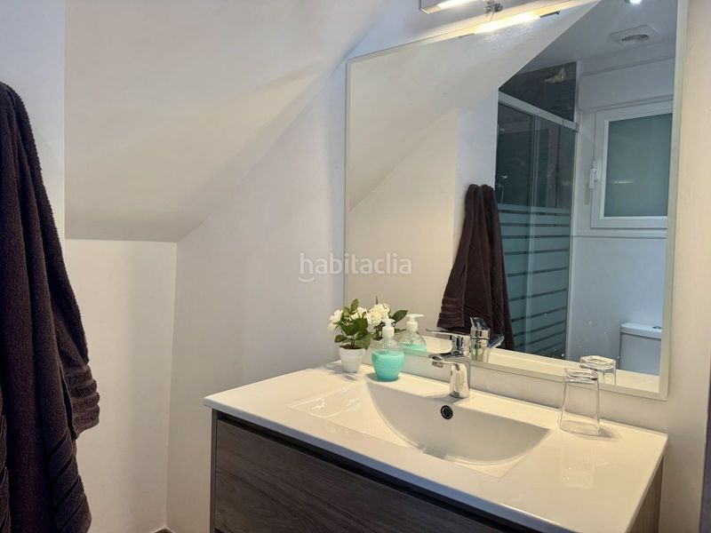 Foto 520354b4-935f-41e3-aed9-799578660268. Chalet mit parking pool in Parque Central Estepona