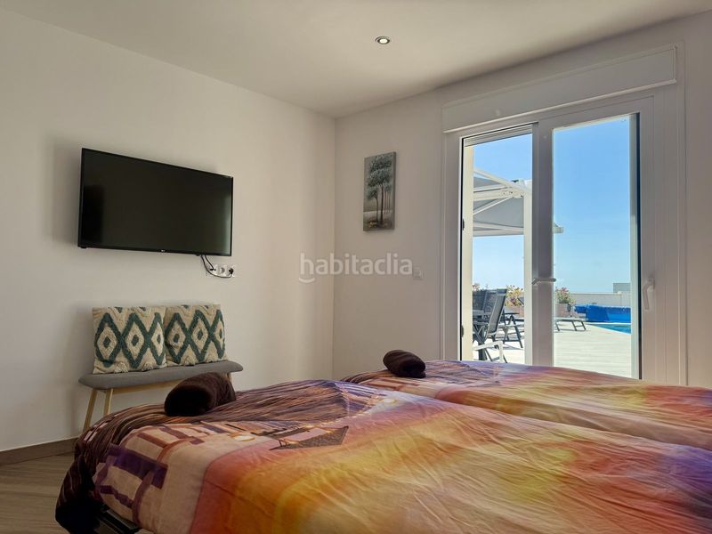 Foto 9d7f582f-0d1a-42fd-846d-baefb5dfbb18. Chalet mit parking pool in Parque Central Estepona