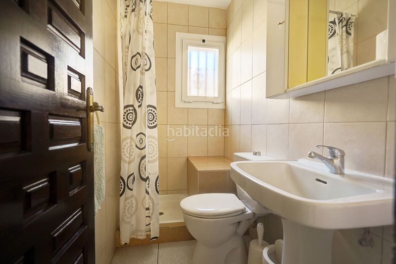 Foto d0cc3438-b4d2-43ad-b952-85e9f1da0fdf. Casa adossada amb piscina a Bello Horizonte - Lindasol Marbella