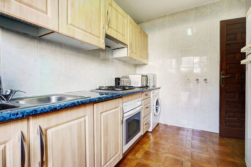 Foto dd0d0e97-a5a9-4651-b021-2f73cf8a4792. Casa adossada amb piscina a Bello Horizonte - Lindasol Marbella