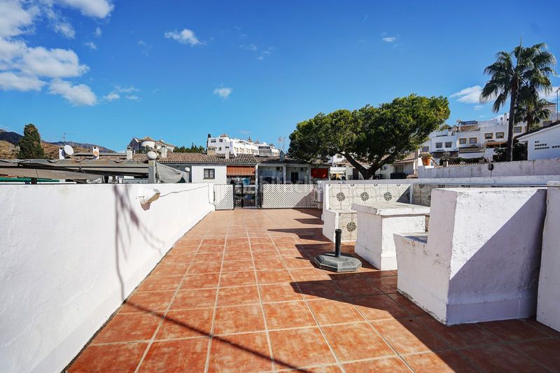 Foto fc6b5964-6a45-43e1-9741-3edce9c35429. Casa adossada amb piscina a Bello Horizonte - Lindasol Marbella