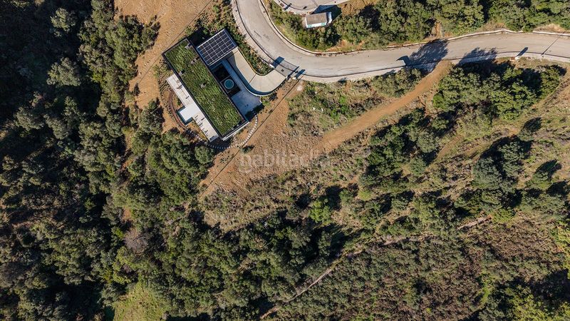 Foto 8d591596-ce65-49c9-9ec3-684ef9c303f9. Terreno residencial ?? monte mayor: parcela premium con vistas panorámicas al mar y proyecto de villa en Benahavís