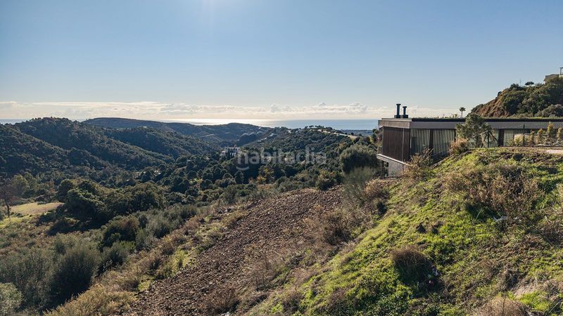 Foto c3bbbe2b-4288-4790-81b7-e2244d7a8467. Terreno residencial ?? monte mayor: parcela premium con vistas panorámicas al mar y proyecto de villa en Benahavís