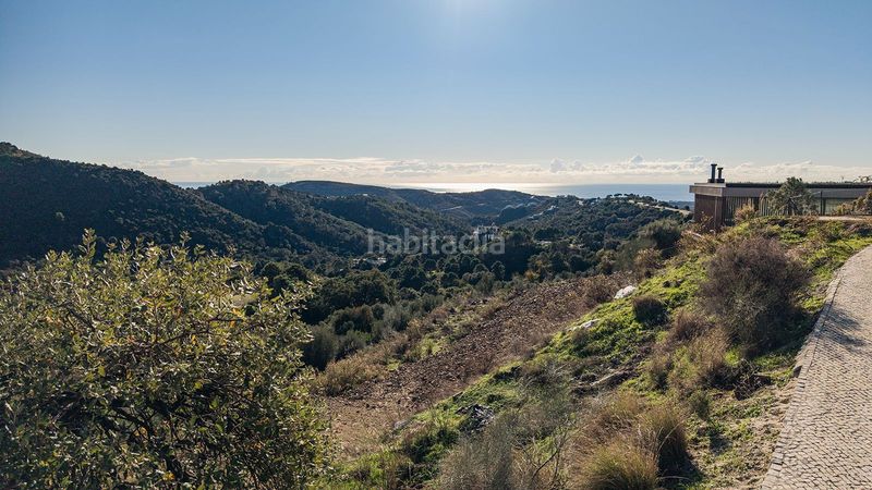 Foto caa7574b-e0b0-4010-b195-eec454afff01. Terreno residencial ?? monte mayor: parcela premium con vistas panorámicas al mar y proyecto de villa en Benahavís