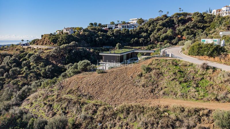 Foto fe772af7-2887-48bf-8644-439676c173af. Terreno residencial ?? monte mayor: parcela premium con vistas panorámicas al mar y proyecto de villa en Benahavís