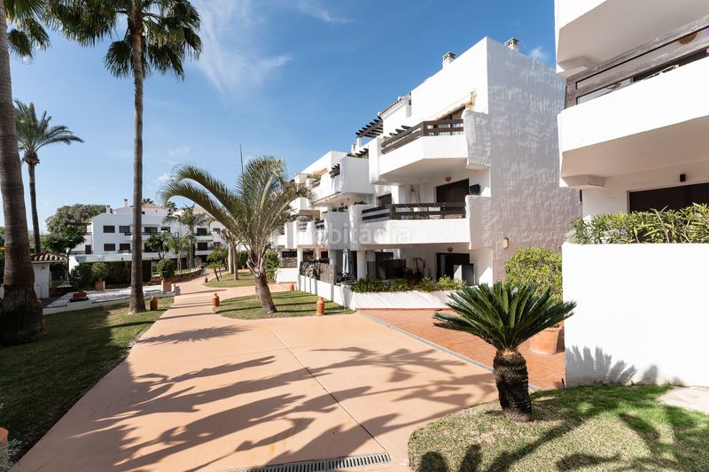 Foto ed59128d-69e0-4bc9-b7ec-22dad60693d1. Pis amb aparcament piscina a Paraiso - Barronal Estepona