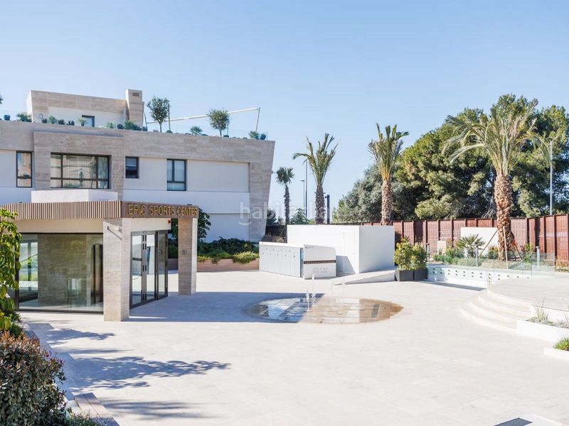 Foto 577ce4d9-59b7-4426-b885-2c16c5737ec5. Apartament amb aparcament piscina a La Carolina - Guadalpín Marbella