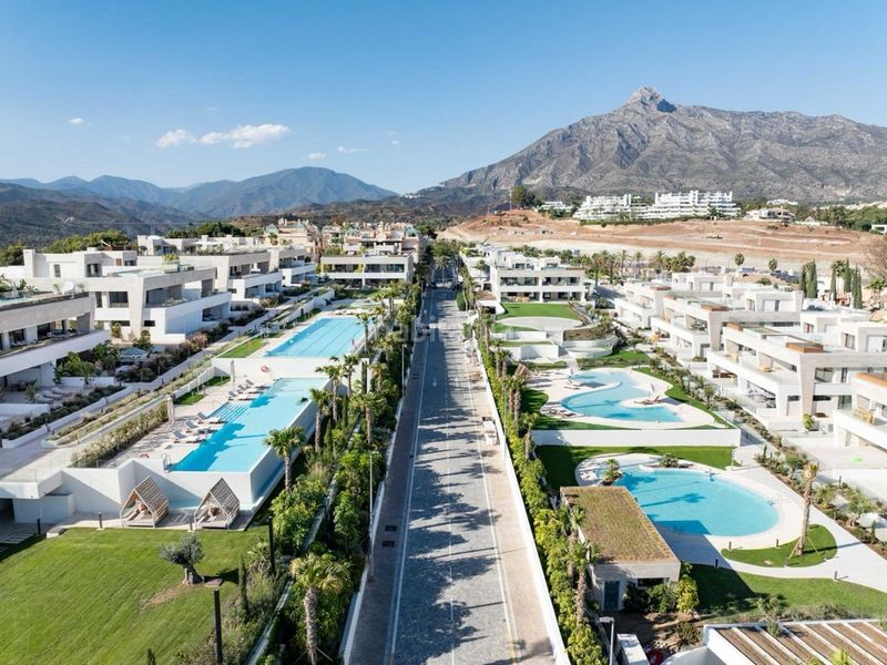 Foto 5dee22b4-8f88-4485-afe6-b664a55646d2. Apartament amb aparcament piscina a La Carolina - Guadalpín Marbella