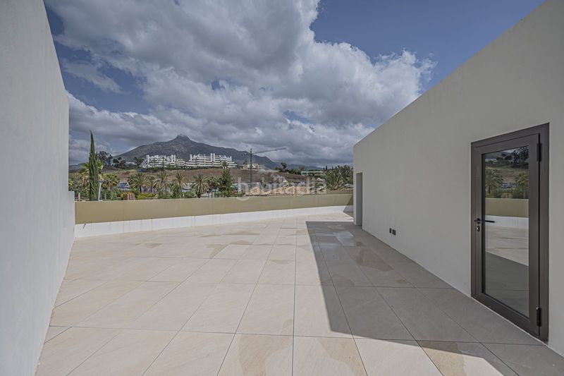 Foto 980a171d-1bb5-4b25-a8b8-ceb32297fcf7. Apartament amb aparcament piscina a La Carolina - Guadalpín Marbella
