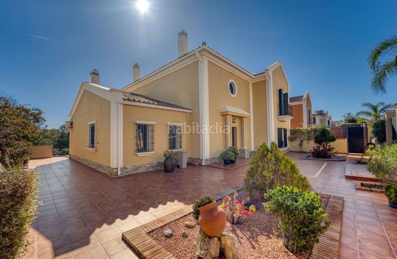 Foto d0180217-f192-4faf-a520-a7549d3f0dda. Xalet amb piscina a Guadalmina Alta Marbella