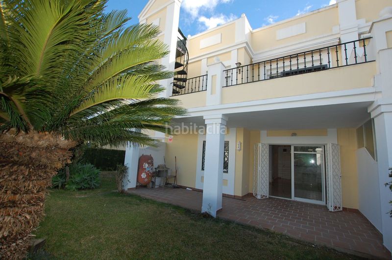 Foto 513d77e4-e51f-4151-87db-7c0f0b731cba. Pis amb piscina a Aloha Marbella