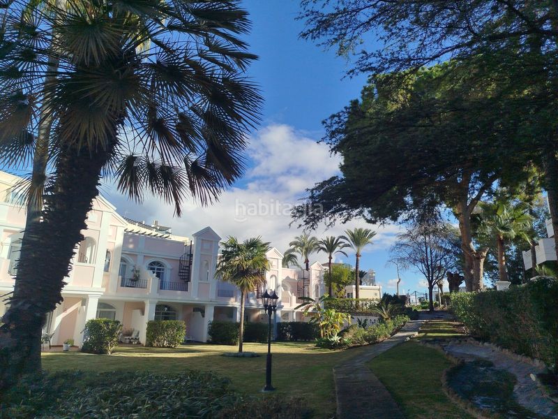 Foto c3504ecb-0533-41a9-ac39-7bde92834309. Pis amb piscina a Aloha Marbella