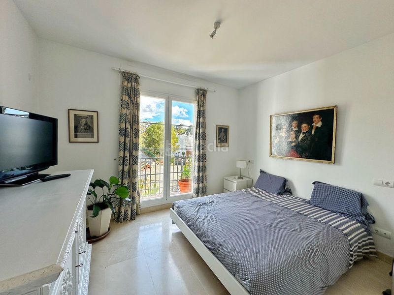 Foto 7352fecb-d976-42fc-8d7f-a0e7176c28d7. Àtic amb piscina a El Madroñal Benahavís