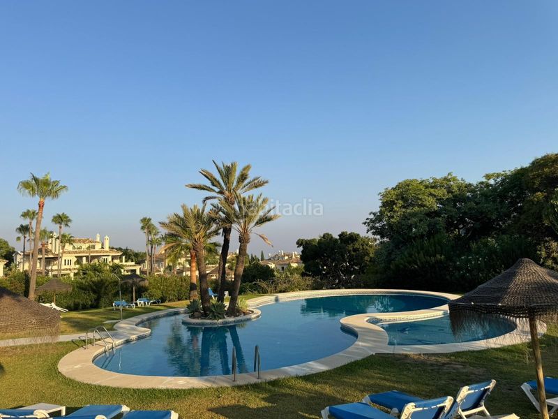 Foto b4545883-2a0d-465c-a136-938773df6768. Dúplex amb piscina a Los Naranjos Marbella