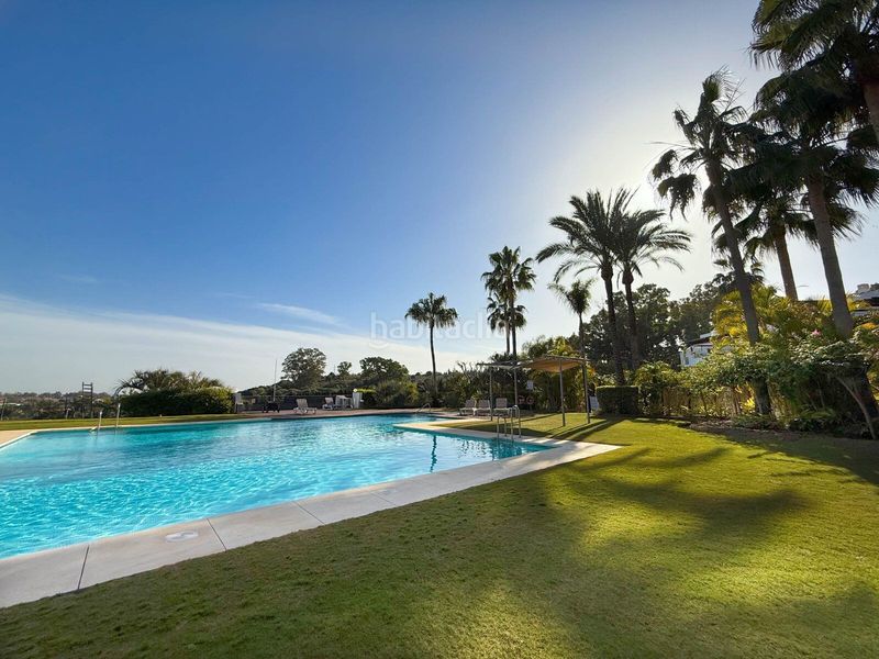 Foto c4dac66b-9c7e-449e-9927-ee2057b50aa4. Dúplex amb piscina a La Concha - Resina Golf Estepona