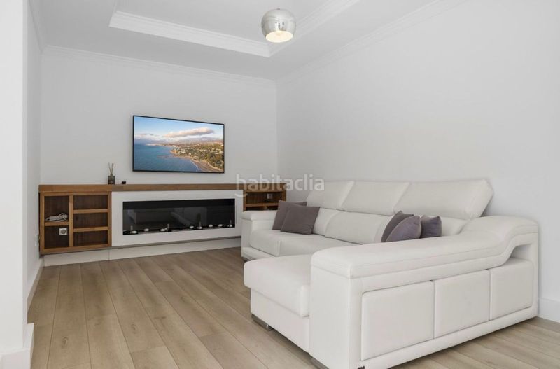 Foto d845b76d-b4c6-4667-ab4d-5e95e93057e4. Xalet amb piscina a Santa María Marbella