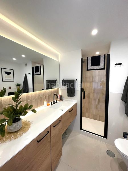 Foto 0a4293ae-53fb-4545-9519-149a6626d4a1. Monolocale in avenida duque de ahumada 10 in Playa Bajadilla - Puertos Marbella