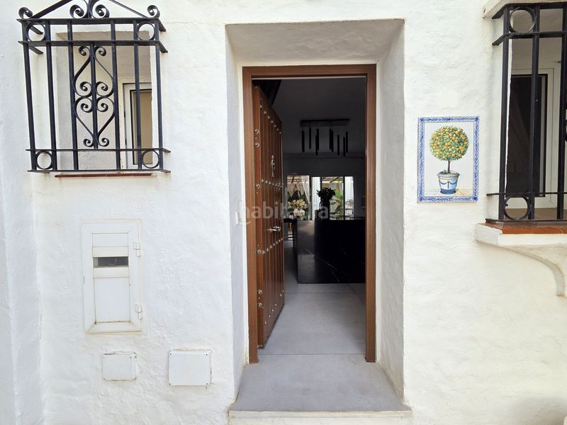 Foto 07220f12-1e93-47eb-9bb9-07e03e2ab997. Casa adossada amb piscina a La Dama de Noche - La Alzambra Marbella