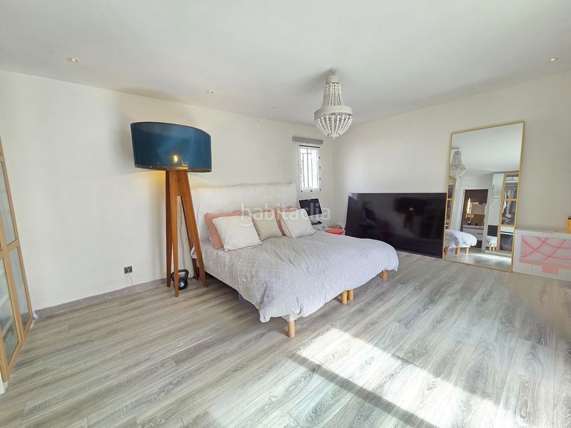 Foto a98500ba-3072-4a2c-bfb9-8c3154d271d1. Casa adossada amb piscina a La Dama de Noche - La Alzambra Marbella