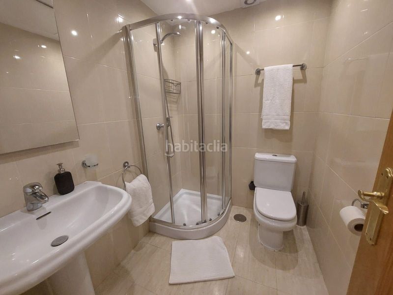 Foto 1d9766c0-d13d-4e25-b12c-3fda1272f465. Dúplex amb aparcament piscina a Benahavís pueblo Benahavís