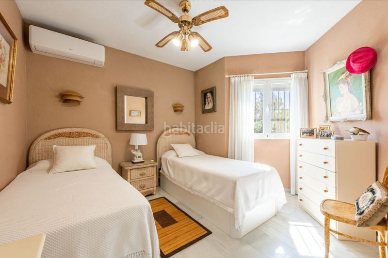 Foto 671645d0-2ad7-4215-8579-66ee8898fdcb. Casa adosada en calle aloe 14 exclusiva casa adosada de esquina con amplio jardín privado en la nueva milla de oro, en Estepona