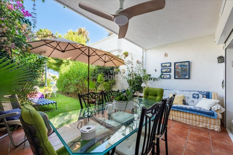 Foto 74bf338a-c180-444e-b4d2-0c95601c733c. Casa adosada en calle aloe 14 exclusiva casa adosada de esquina con amplio jardín privado en la nueva milla de oro, en Estepona