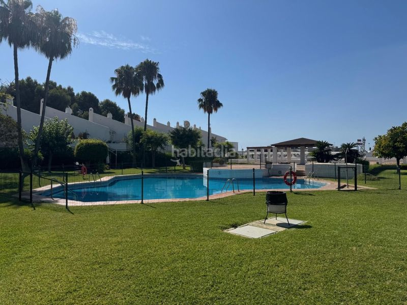 Foto f4957138-0eb9-4719-841e-27e57d66b510. Casa adosada en calle aloe 14 exclusiva casa adosada de esquina con amplio jardín privado en la nueva milla de oro, en Estepona