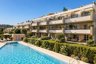 Apartamento en Estepona Golf