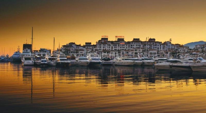 Foto e8e4d3bf-9c0f-4a40-bf77-77efd8cfee4e. Location appartement dans n/a dans Los Llanos Estepona