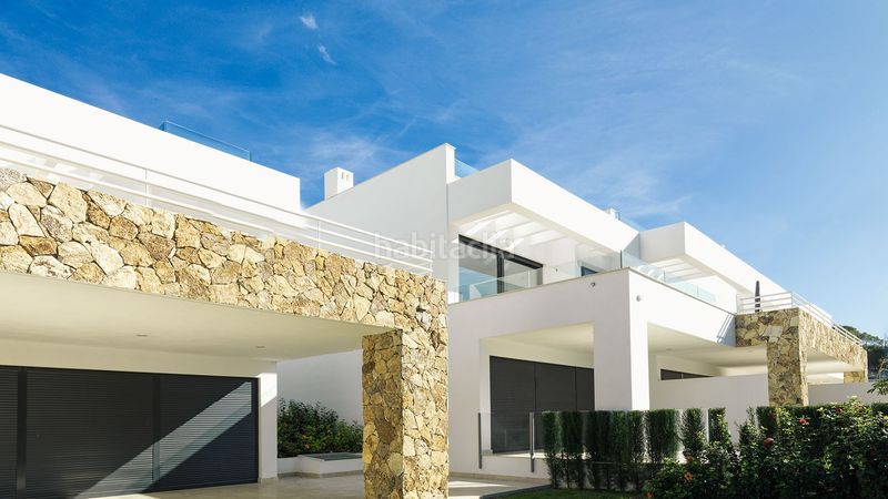 Foto 5060815b-2488-4353-937f-f75155a16373. Affitto chalet in calle cecilia böhl de faber 13 in Marbella