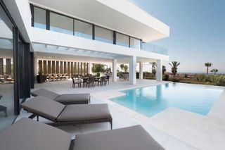 Affitto Chalet in Urbanización nueva atalaya 3c. En el área de la alqueria, con vistas impresionantes al mar - la