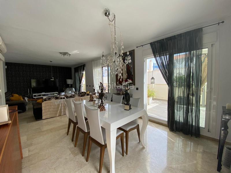 Foto 0d5da63f-4cb9-493c-8a36-44770d32c3f4. Casa a schiera in Manantiales-Estación de Autobuses Torremolinos