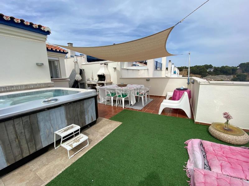 Foto 4059cb3f-0e3c-4dd3-8608-2c83d13a8e25. Casa a schiera in Manantiales-Estación de Autobuses Torremolinos