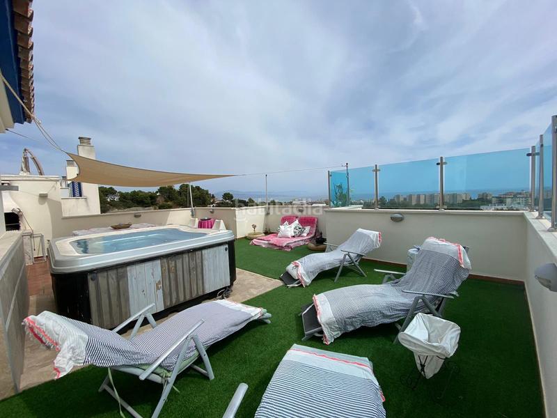 Foto 5dec5d3c-14f4-461f-9cd7-b70dd6add0d4. Casa a schiera in Manantiales-Estación de Autobuses Torremolinos