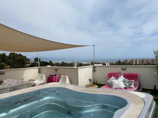 Casa adossada a Manantiales-Estación de Autobuses. Fantastica adosada en venta en torremolinos