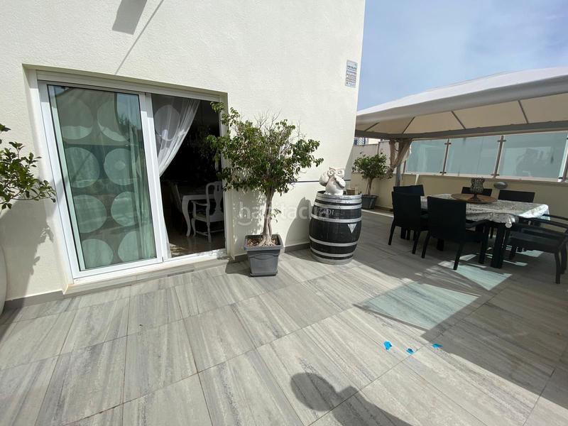 Foto c29e9d0c-5ef0-4059-ad30-0ce0899836f9. Casa a schiera in Manantiales-Estación de Autobuses Torremolinos