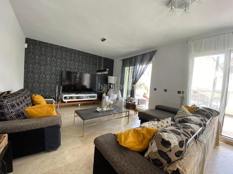 Foto d9201bd0-ec13-4258-a598-e85c4bf666c2. Casa a schiera in Manantiales-Estación de Autobuses Torremolinos