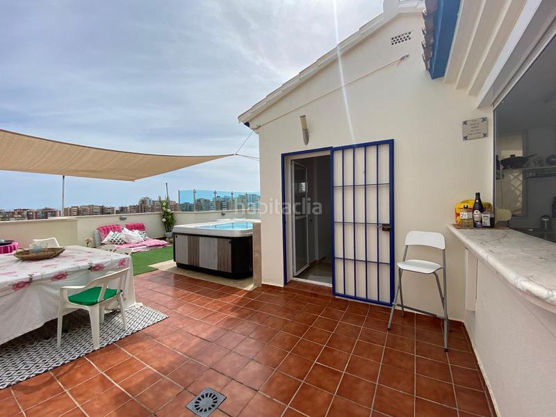 Foto d9d15cf4-e33f-4a87-8b03-7dd8443ad175. Casa a schiera in Manantiales-Estación de Autobuses Torremolinos