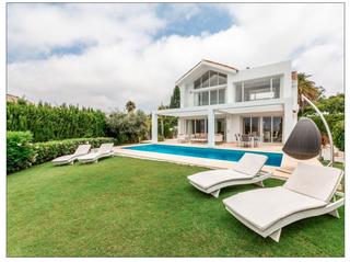 Chalet à N/a. Fantástica villa en venta en el paraíso