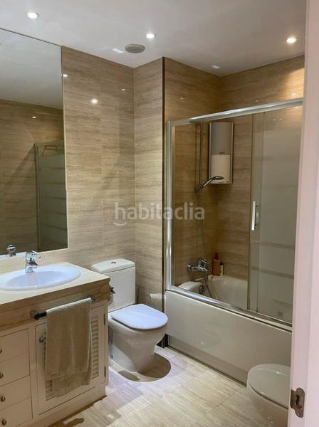 Foto 7434d46b-c796-4873-97bb-10b45dfddca8. Piso en Las Brisas Marbella