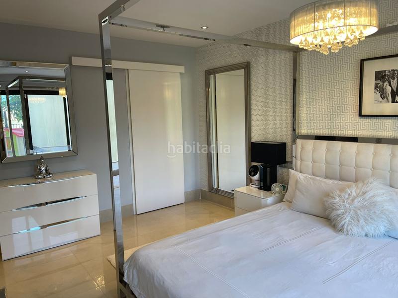 Foto 5fa8c5ca-b2d7-4a7e-bd8f-b4b20c132cfd. Location maison jumelée dans calle marbella 10 dans Benahavís